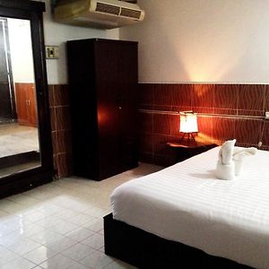 Budget Single Room